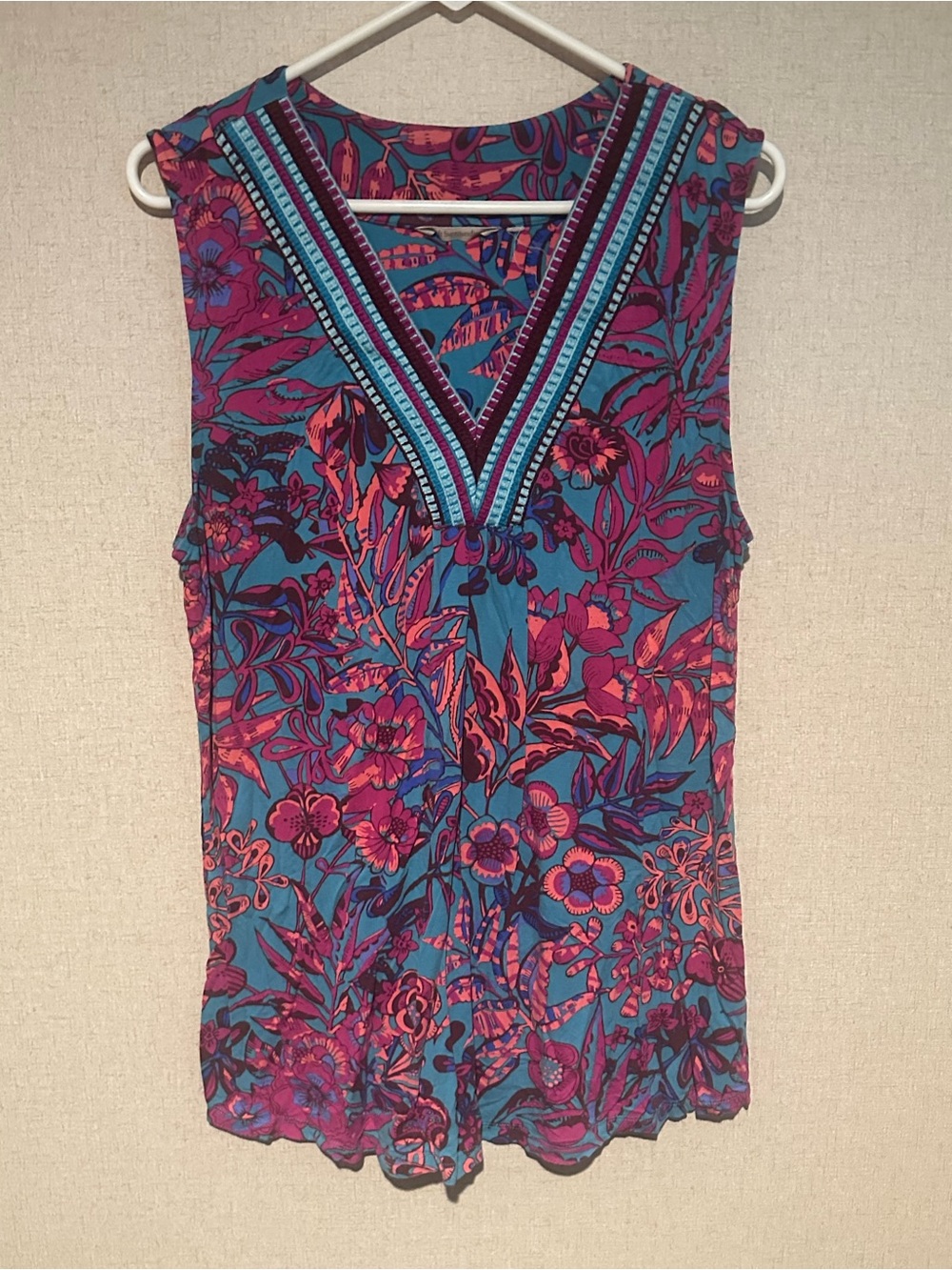Soft Surroundings Large Teal and Magenta Sleeveless V-Neck Floral Top